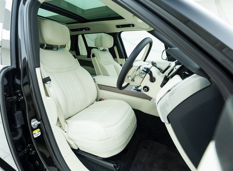 Land Rover Range Rover D350 First Edition 10
