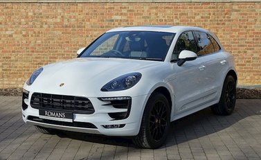 Porsche Macan GTS 21