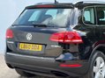 Volkswagen Touareg 3.0 Touareg V6 TSi Hybrid Auto 4WD 5dr 30