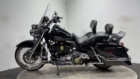 Harley-Davidson Touring 1690 FLHRC ROADKING CLASSIC 2012 TO MANY EXTRAS 21' WHEEL 4