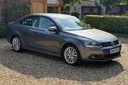 Volkswagen Jetta SPORT TDI 11