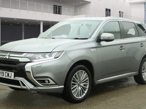 Mitsubishi Outlander PHEV 4H 2