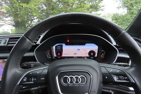 Audi Q3 1.5 TFSI CoD 35 S line Sportback S Tronic Euro 6 (s/s) 5dr 14