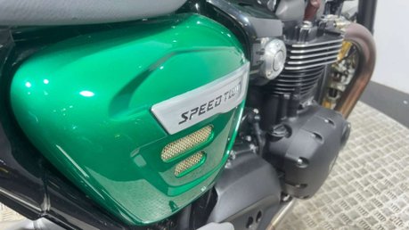 Triumph Speed Twin 2021 11K 1 OFF CUSTOM OUTSTANDING CONDITION MODERN RETRO 27