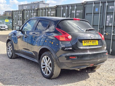 Nissan Juke 1.6 Acenta Premium SUV 5dr Petrol CVT Euro 5 (117 ps) 4