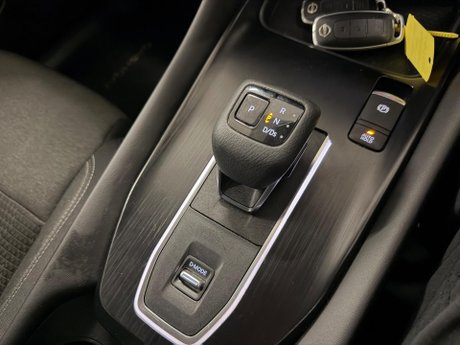 Nissan Qashqai 1.3 DIG-T MHEV N-Connecta XTRON Euro 6 (s/s) 5dr 15