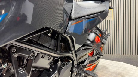 KTM Duke 2025 ONLY 7K 125CC LEARNER LEGAL 15BHP 1 OWNER 36