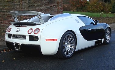 Bugatti Veyron 16.4 5