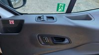 Ford Transit 2.0 460 EcoBlue Trend RWD L4 High Roof Euro 6 (s/s) 5dr (17 Seat, DRW) 35