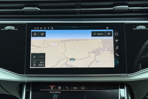 Audi Q7 TDI QUATTRO S LINE MHEV - ONE LADY OWNER  47