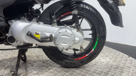 Aprilia SR 2015 15K RUNNING PROJECT SCOOTER 2 STROKE 2T LONG MOT 50CC 11