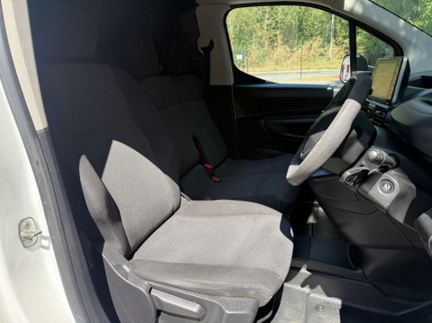 Peugeot Partner BLUEHDI PROFESSIONAL L1 17