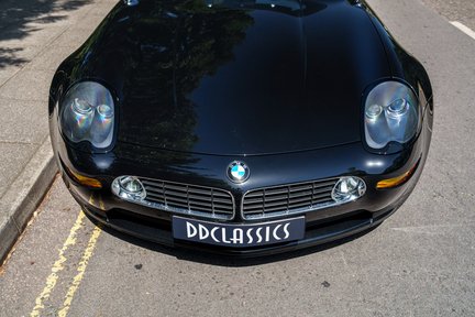 BMW Z8 Roadster 1,100km 10