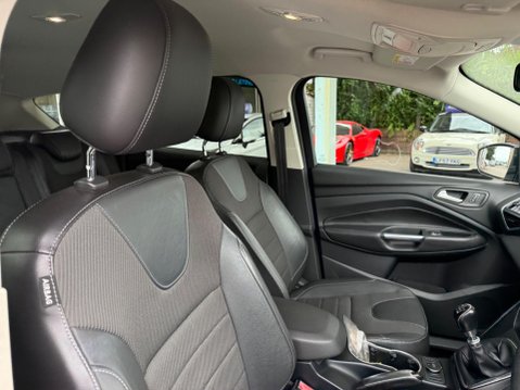 Ford Kuga 2.0 TDCi Titanium AWD Euro 6 (s/s) 5dr 19