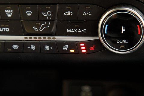 Ford Kuga ST-LINE X 38