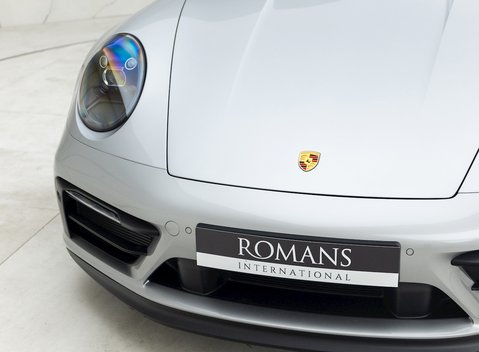 Porsche 911 (992) Carrera GTS 22