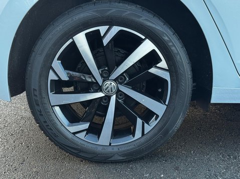 Volkswagen Polo BEATS TSI 37