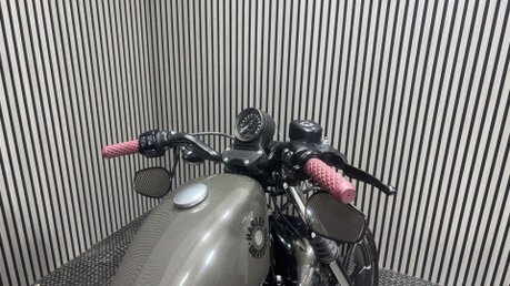 Harley-Davidson Sportster 883 XL883N IRON 2019 ONLY 5K STAGE 1 CUSTOM CRUISER BIKE 45