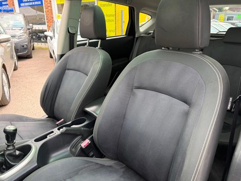 Nissan Qashqai 2.0 n-tec 2WD Euro 5 5dr 20