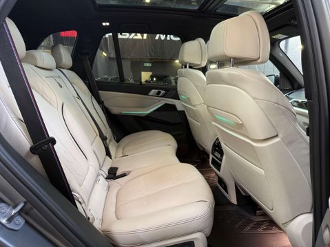 BMW X5 3.0 X5 M50D Auto 4WD 5dr 63