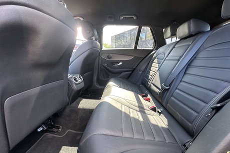 Mercedes-Benz C Class 2.0 C300e 13.5kWh AMG Line Edition Estate 5dr Petrol Plug-in Hybrid G-Troni 21