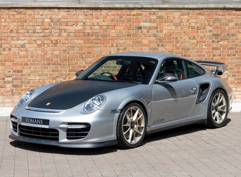 Porsche 911 (997) GT2 RS 6