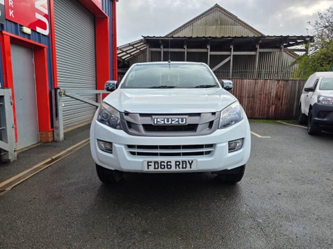 Isuzu D-Max TD EIGER DCB 2