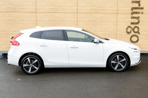 Volvo V40 D2 R-DESIGN EDITION 12
