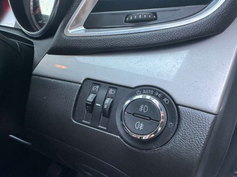 Vauxhall Mokka 1.6 Mokka Exclusive CDTi ecoFLEX S/S 5dr 21