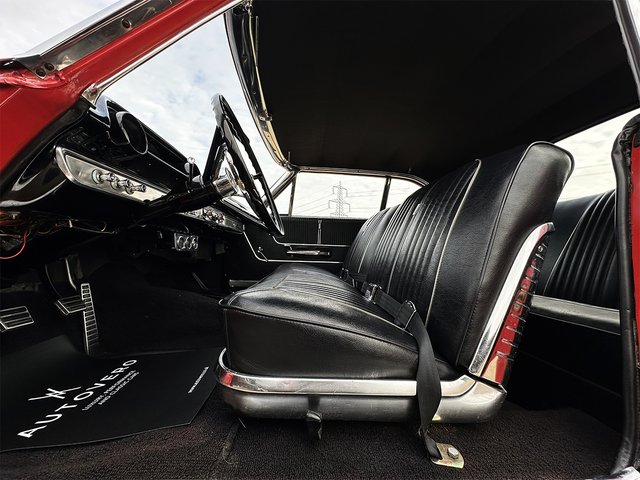 FORD GALAXY 500 FASTBACK 390 V8 32,950...