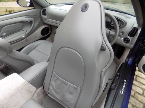 Porsche 911 (996) Carrera 4 Cabriolet 23