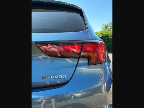 Vauxhall Astra 1.6 CDTi BiTurbo SRi Nav Euro 6 (s/s) 5dr 7