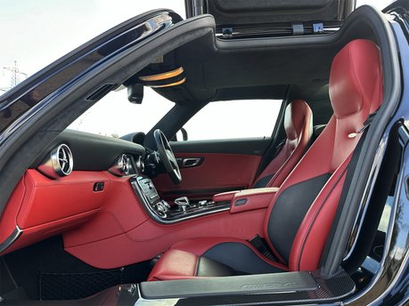 Mercedes-Benz SLS AMG Coupe 48