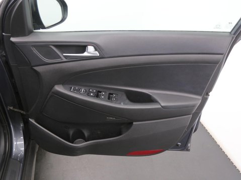 Hyundai TUCSON 1.6 GDi Premium Euro 6 (s/s) 5dr 19