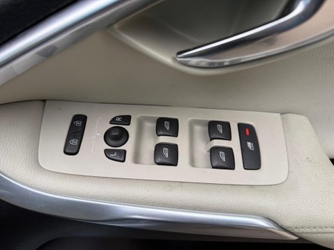 Volvo V40 1.6 D2 SE Lux Nav Euro 5 (s/s) 5dr 10