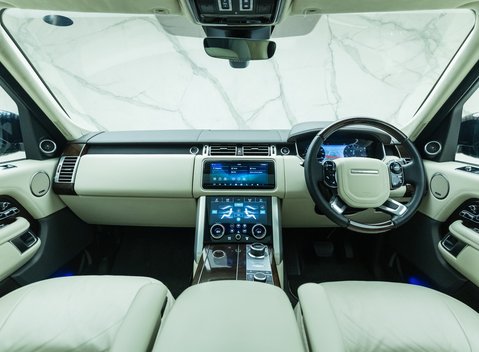 Land Rover Range Rover P525 V8 AUTOBIOGRAPHY LWB 21