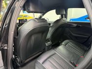 Audi A4 2.0 TDI 35 Black Edition Saloon 4dr Diesel S Tronic Euro 6 (s/s) (163 ps) 39