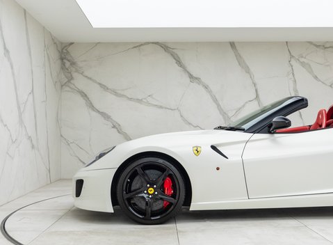 Ferrari 599 SA Aperta 45
