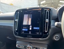 Volvo XC40 1.5 T3 R-Design SUV 5dr Petrol Auto Euro 6 (s/s) (163 ps) 35