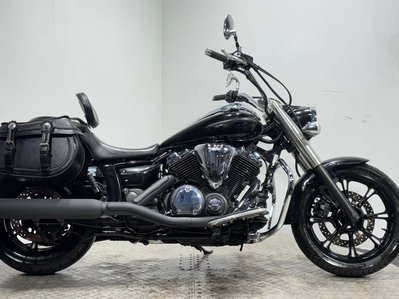 Yamaha XVS MIDNIGHT STAR 2013 29K MOT SERVICED PANNIERS CRUISER BIKE 950CC