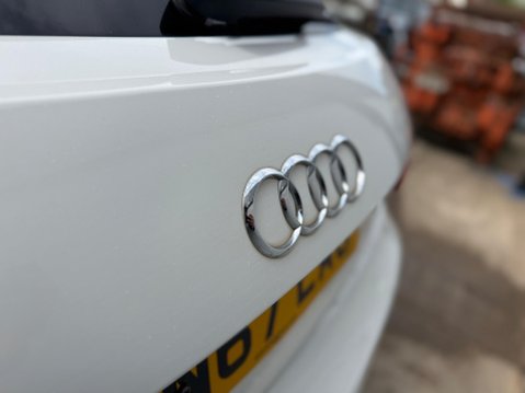 Audi A1 1.0 TFSI Sport Euro 6 (s/s) 3dr 38