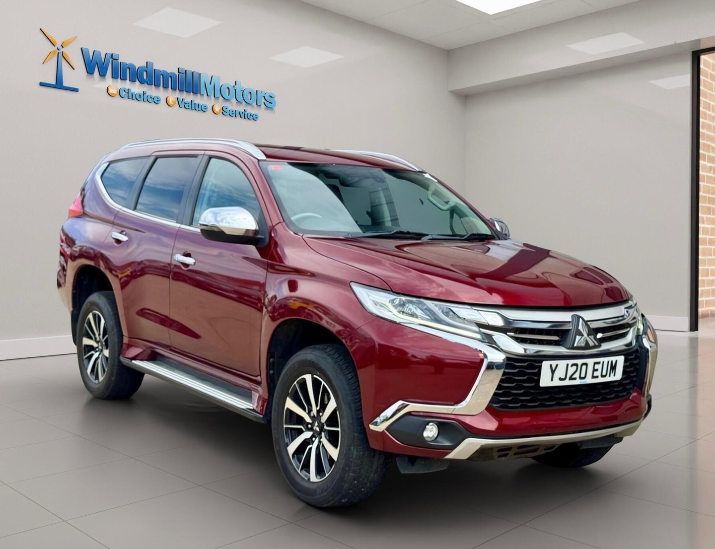 2020 Mitsubishi Shogun Sport — image 1