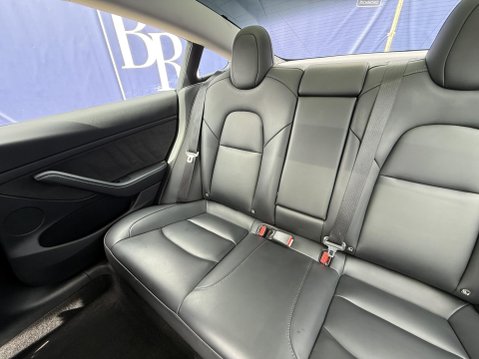 Tesla Model 3 Saloon 4dr Electric Auto RWD (241 bhp) 27