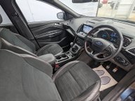Ford Kuga ST-LINE TDCI 12