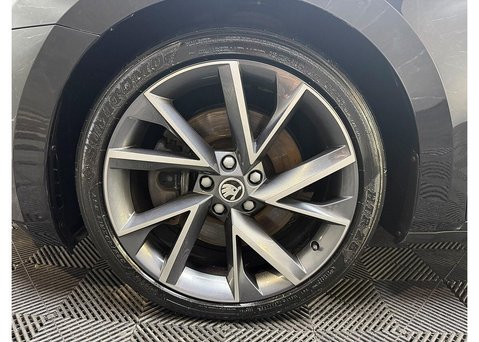 Skoda Superb 2.0 TSI SportLine Hatchback 5dr Petrol DSG 4WD Euro 6 (s/s) (272 ps) 17