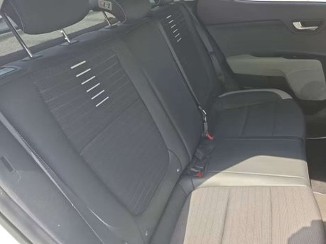 Kia Stonic 1.0 T-GDi 3 SUV 5dr Petrol DCT Euro 6 (s/s) (118 bhp) 6