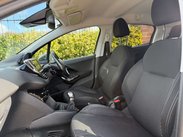 Peugeot 208 1.2 208 Tech Edition S/S 5dr 32