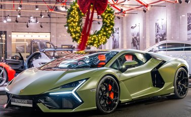 Lamborghini Revuelto 2