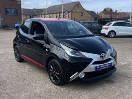 Toyota Aygo 1.0 Aygo X-Press VVT-i 5dr 4