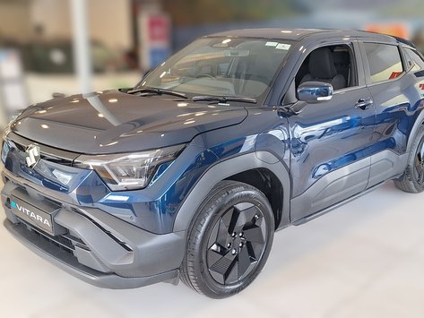 Suzuki e Vitara Motion 61kWh electric 2WD